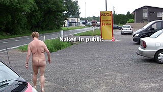 Claar in naked in public